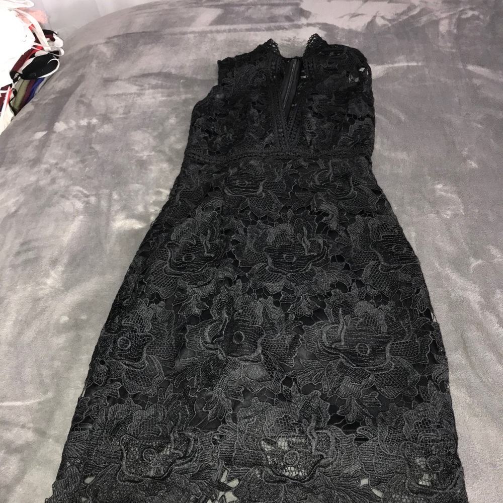 Bebe dress